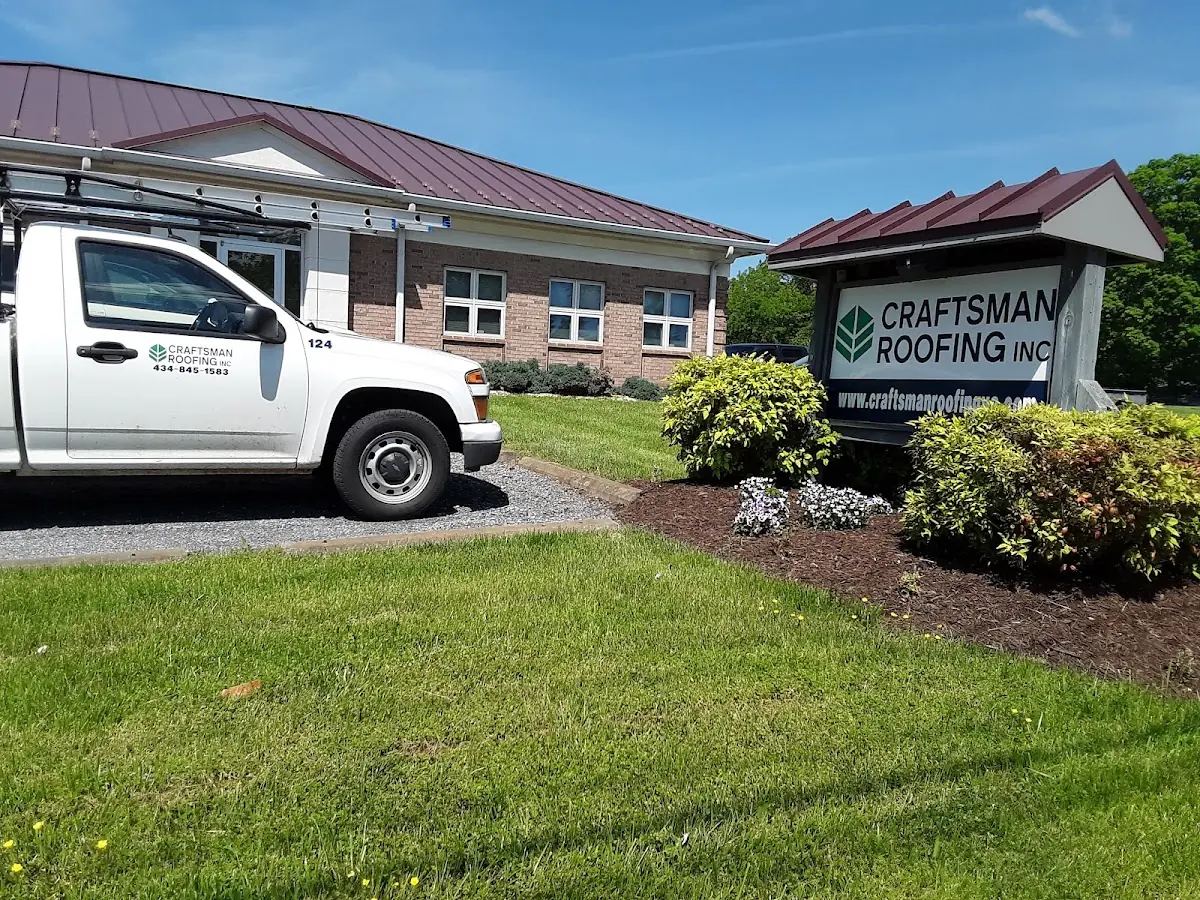Quality Ice Dam Removal by experienced craftsmen in East Bay Drive